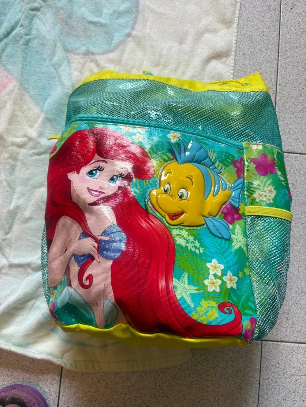 The Little Mermaid Ariel Beach Towel & Beach Bag &Accessories Bundle Teal/Red